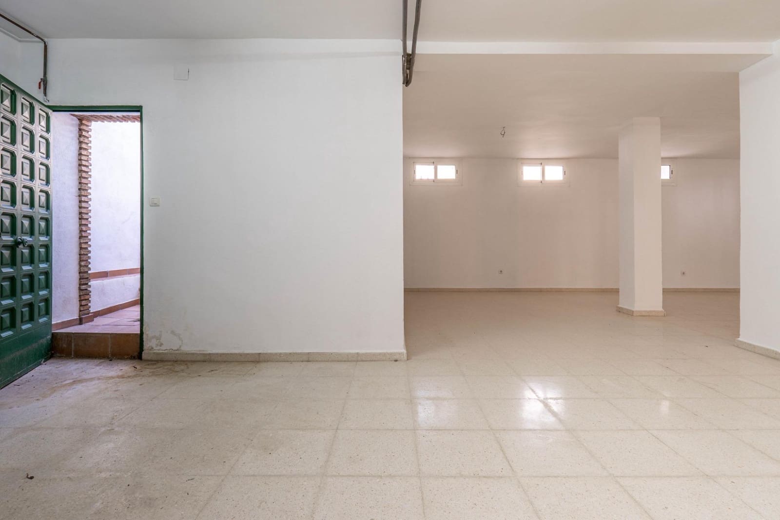 5 soveværelse Villa til salg i Santa Fe med swimmingpool garage - € 490.000 (Ref: 9437774)