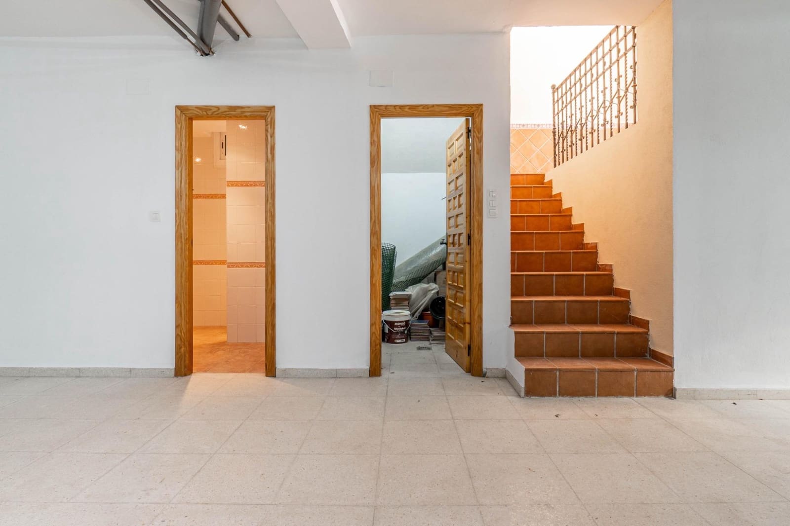 5 soveværelse Villa til salg i Santa Fe med swimmingpool garage - € 490.000 (Ref: 9437774)