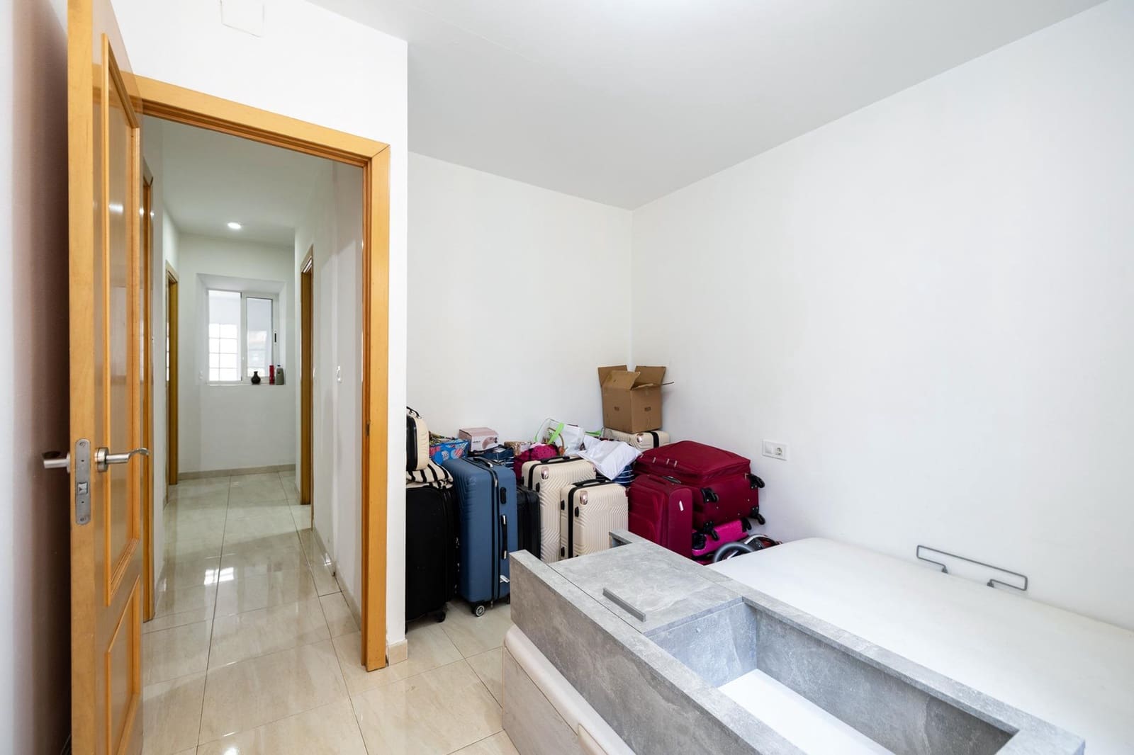 3 slaapkamer Rijtjeshuis te koop in Albolote - € 175.000 (Ref: 9437776)