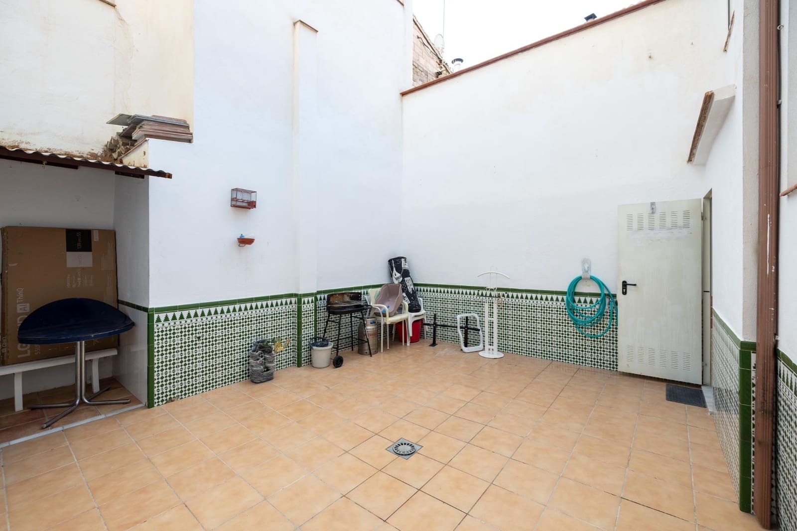 3 slaapkamer Rijtjeshuis te koop in Albolote - € 175.000 (Ref: 9437776)
