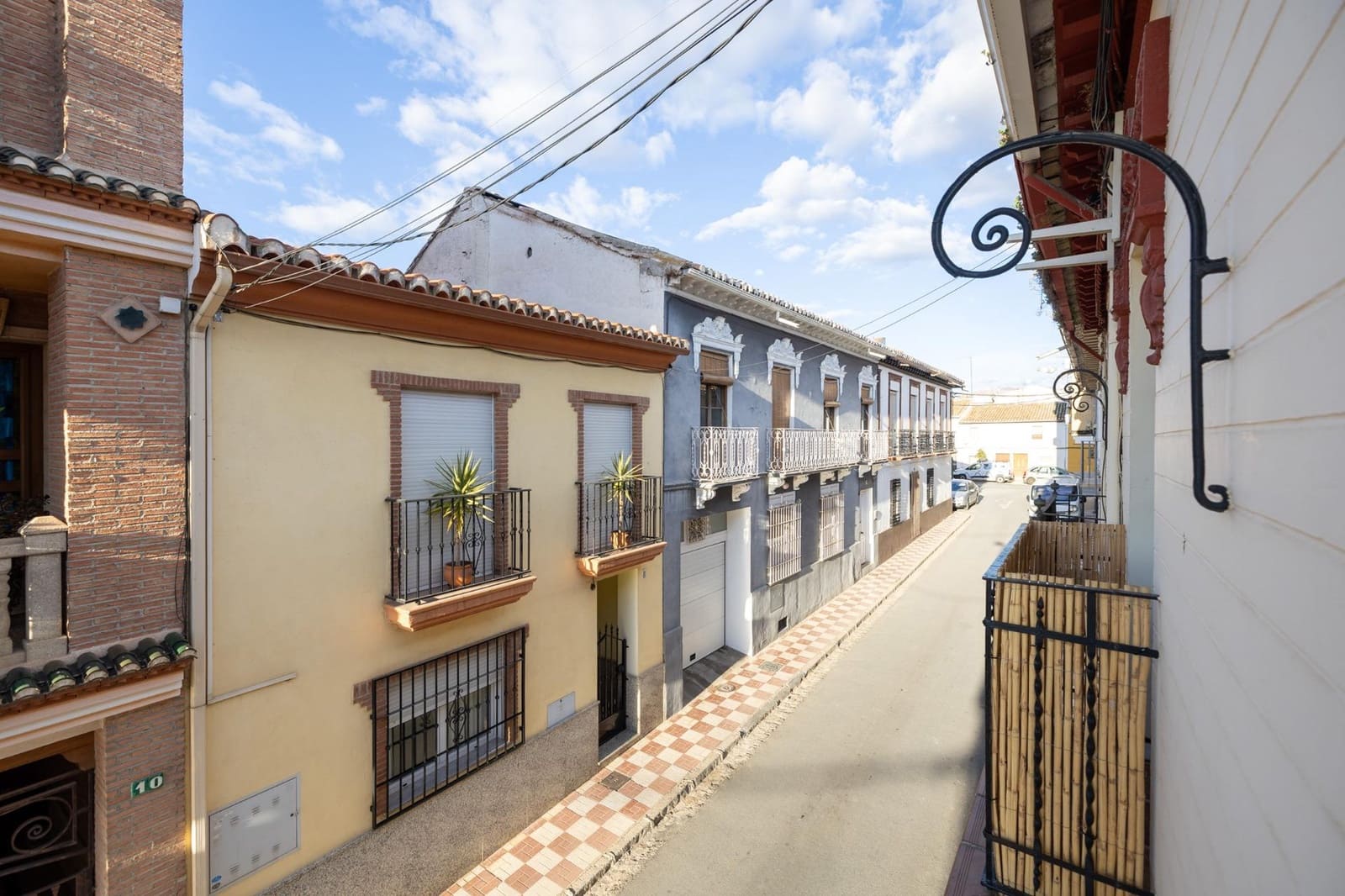 3 slaapkamer Rijtjeshuis te koop in Albolote - € 175.000 (Ref: 9437776)