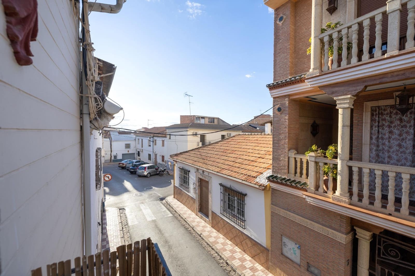 3 slaapkamer Rijtjeshuis te koop in Albolote - € 175.000 (Ref: 9437776)