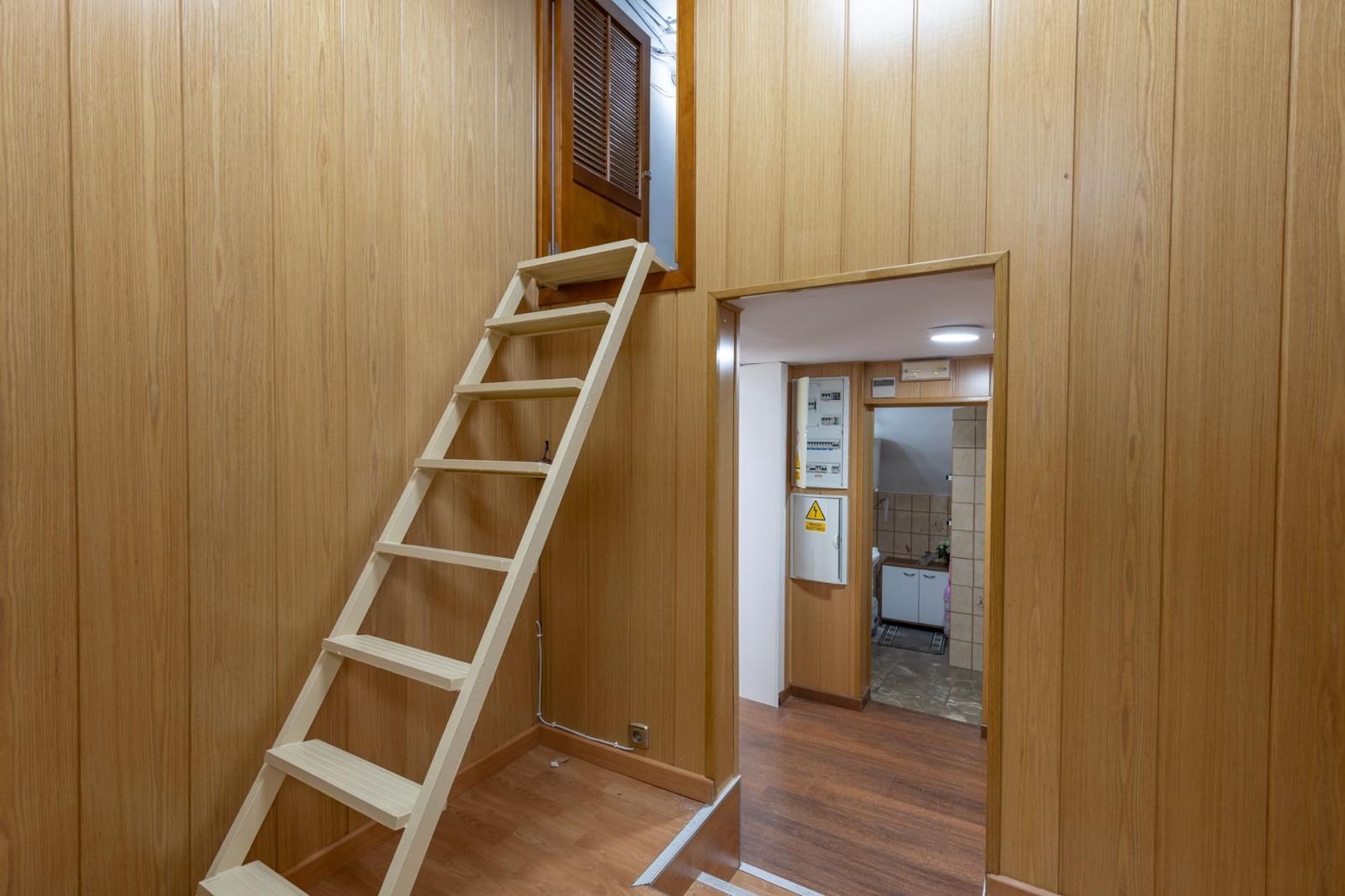 Commercial for sale in Maracena - € 105,000 (Ref: 9437777)