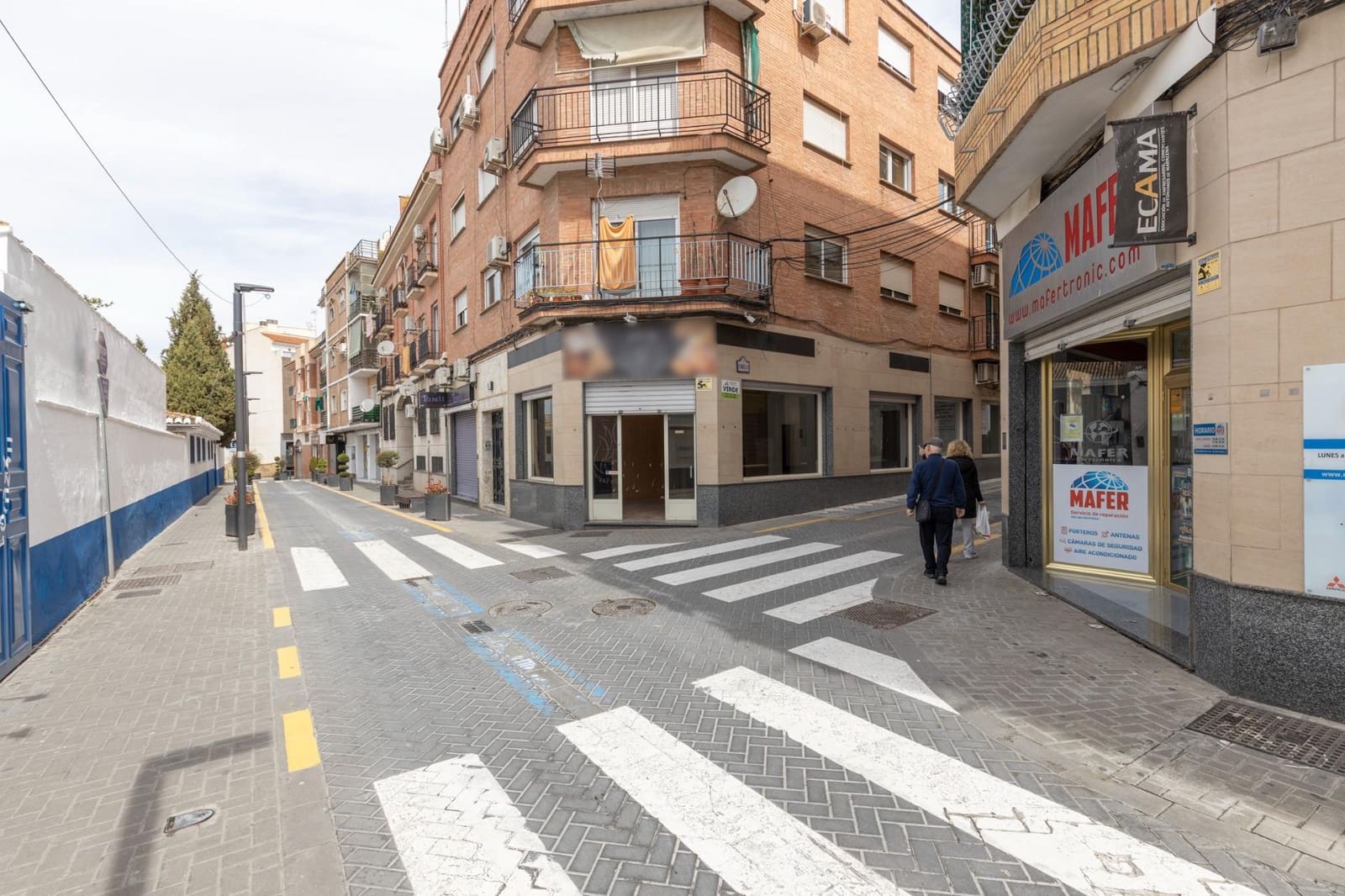 Commercial for sale in Maracena - € 105,000 (Ref: 9437777)