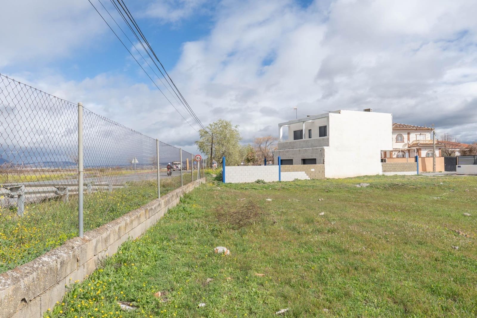 Tontti myytävänä paikassa Ogijares - 94 000 € (Ref: 9437780)