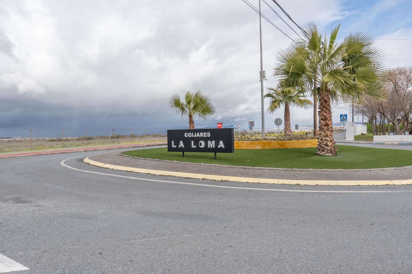 Tontti myytävänä paikassa Ogijares - 94 000 € (Ref: 9437780)