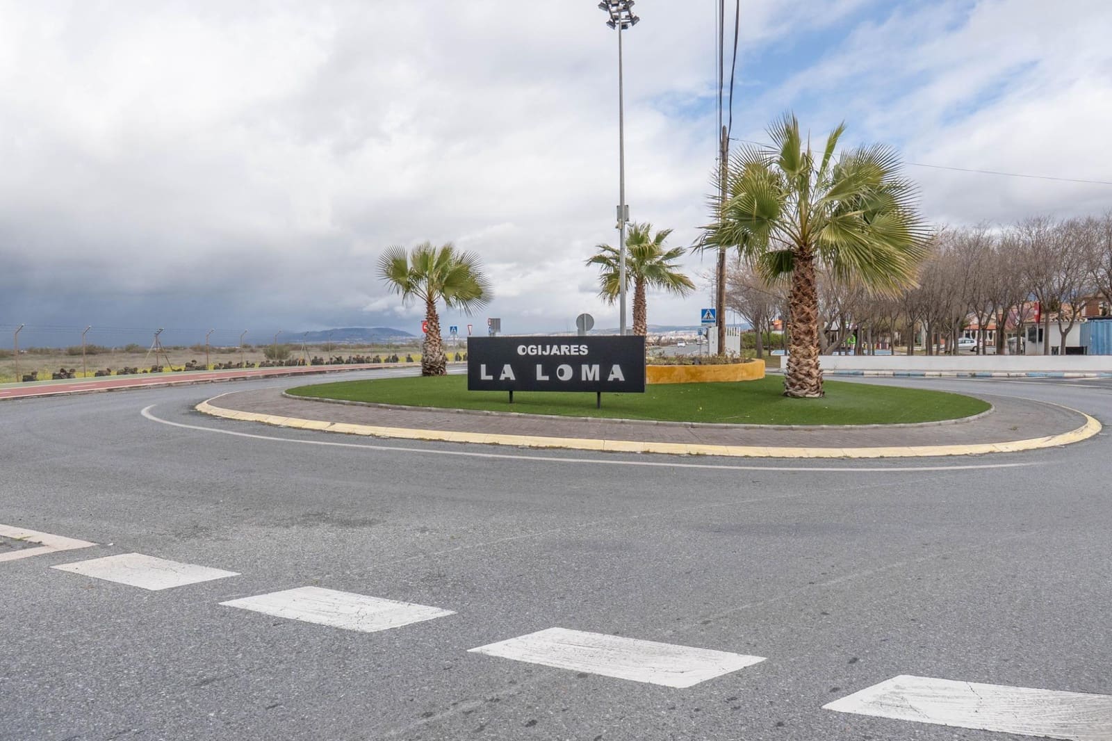 Tontti myytävänä paikassa Ogijares - 94 000 € (Ref: 9437780)