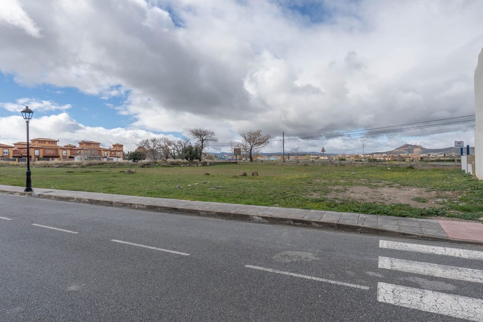 Tontti myytävänä paikassa Ogijares - 94 000 € (Ref: 9437780)