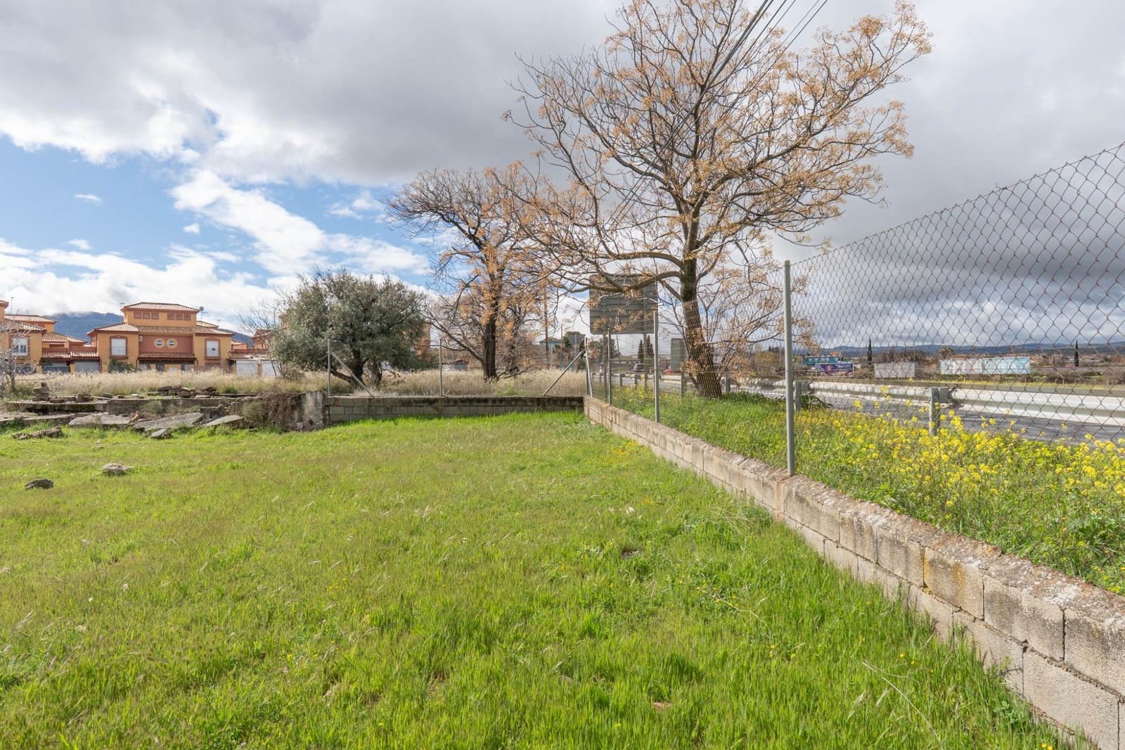 Tontti myytävänä paikassa Ogijares - 94 000 € (Ref: 9437780)
