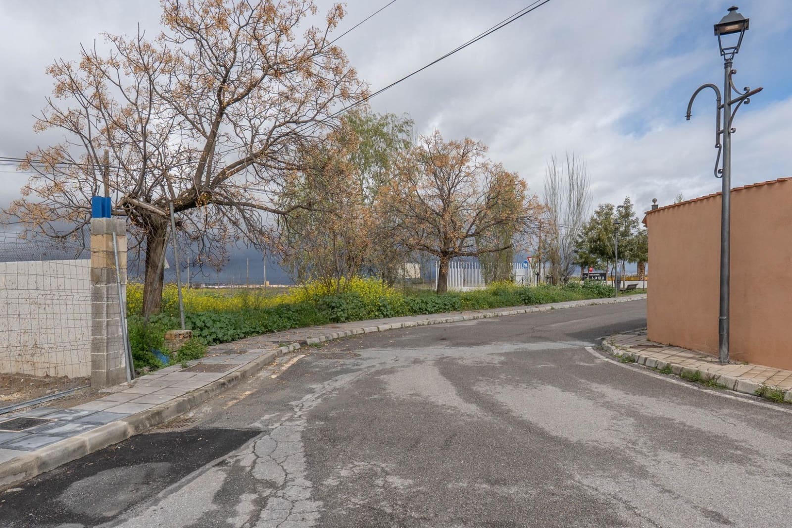 Tontti myytävänä paikassa Ogijares - 94 000 € (Ref: 9437780)