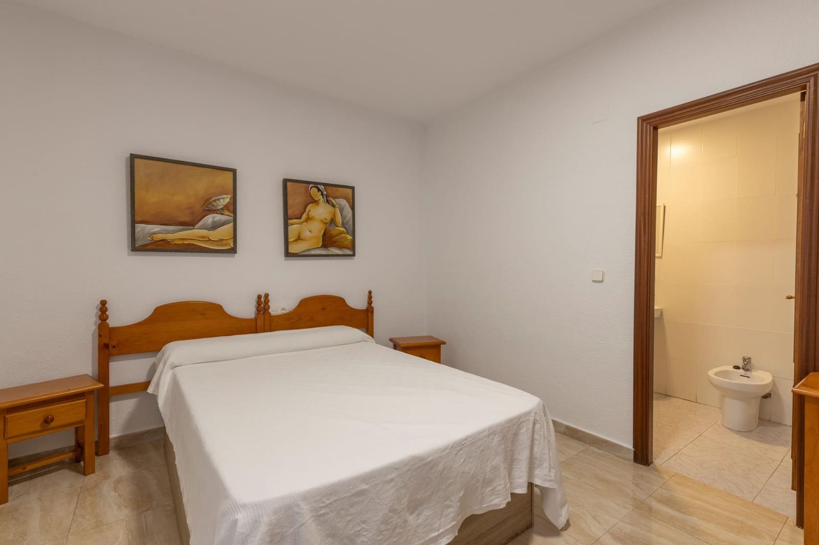 30 soverom Hotell til salgs i Motril med garasje - € 2 800 000 (Ref: 9437782)