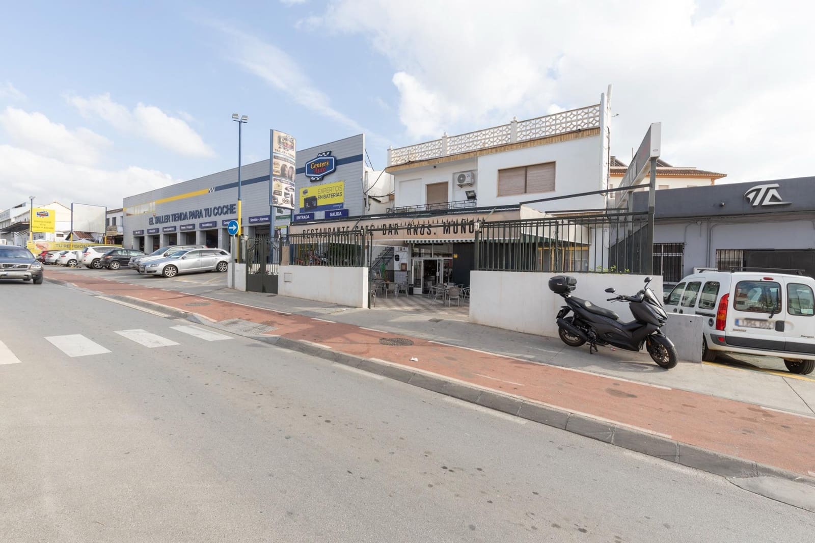 30 soverom Hotell til salgs i Motril med garasje - € 2 800 000 (Ref: 9437782)