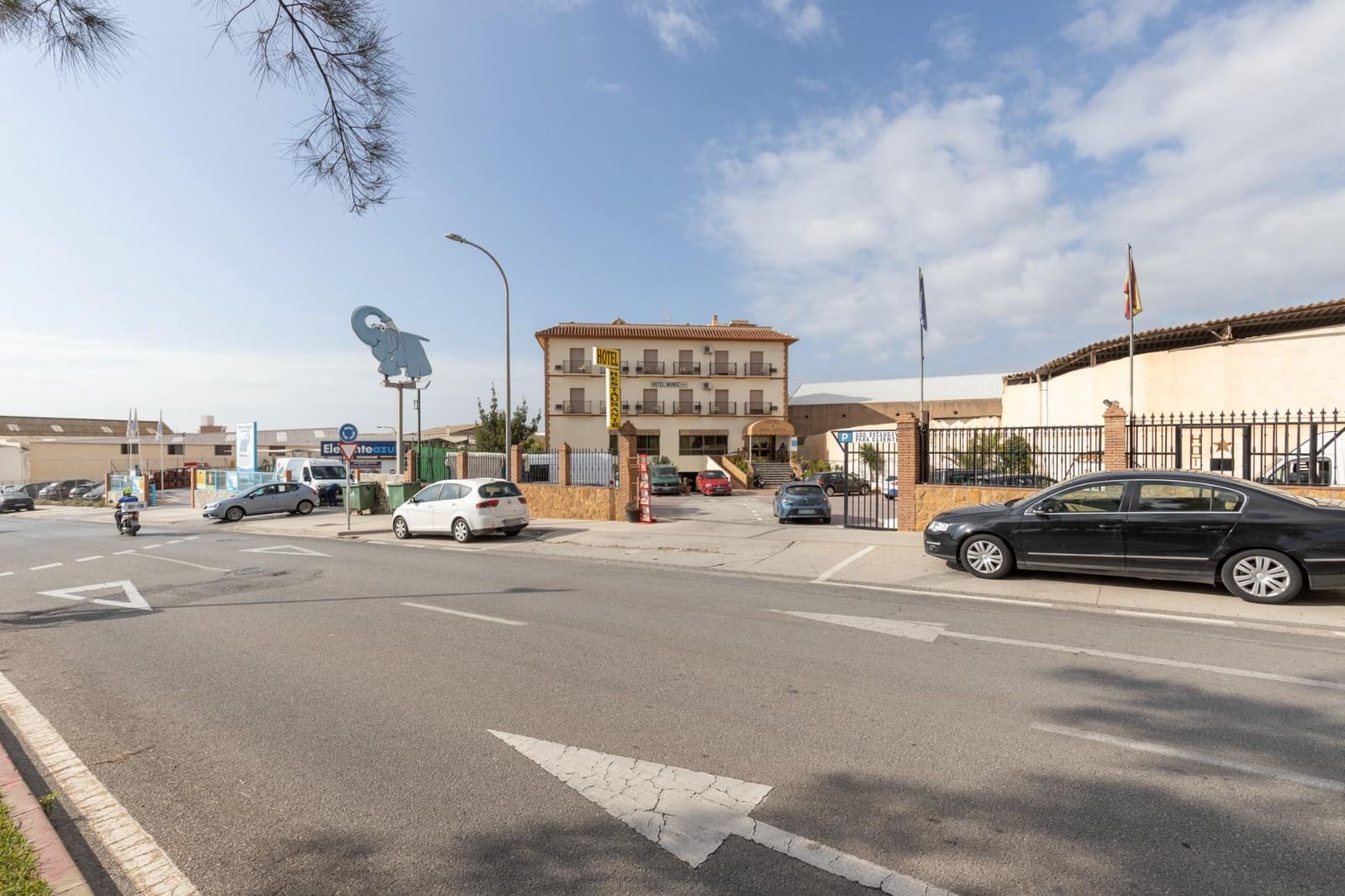 30 soverom Hotell til salgs i Motril med garasje - € 2 800 000 (Ref: 9437782)