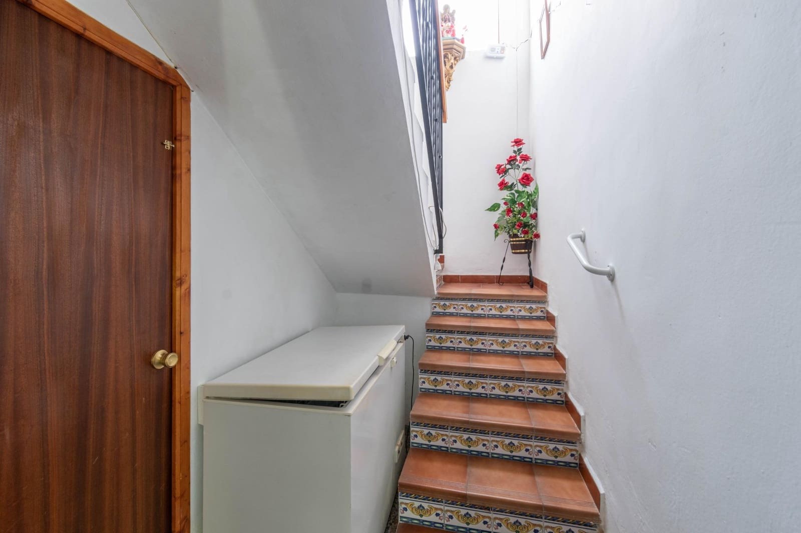 3 bedroom Townhouse for sale in Albunuelas - € 59,900 (Ref: 9437783)