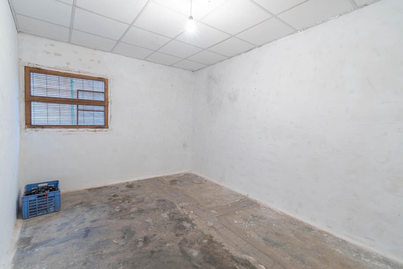 3 bedroom Townhouse for sale in Albunuelas - € 59,900 (Ref: 9437783)