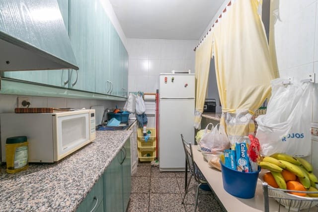 3 soveværelse Byhus til salg i Albuñuelas - € 59.900 (Ref: 9437783)