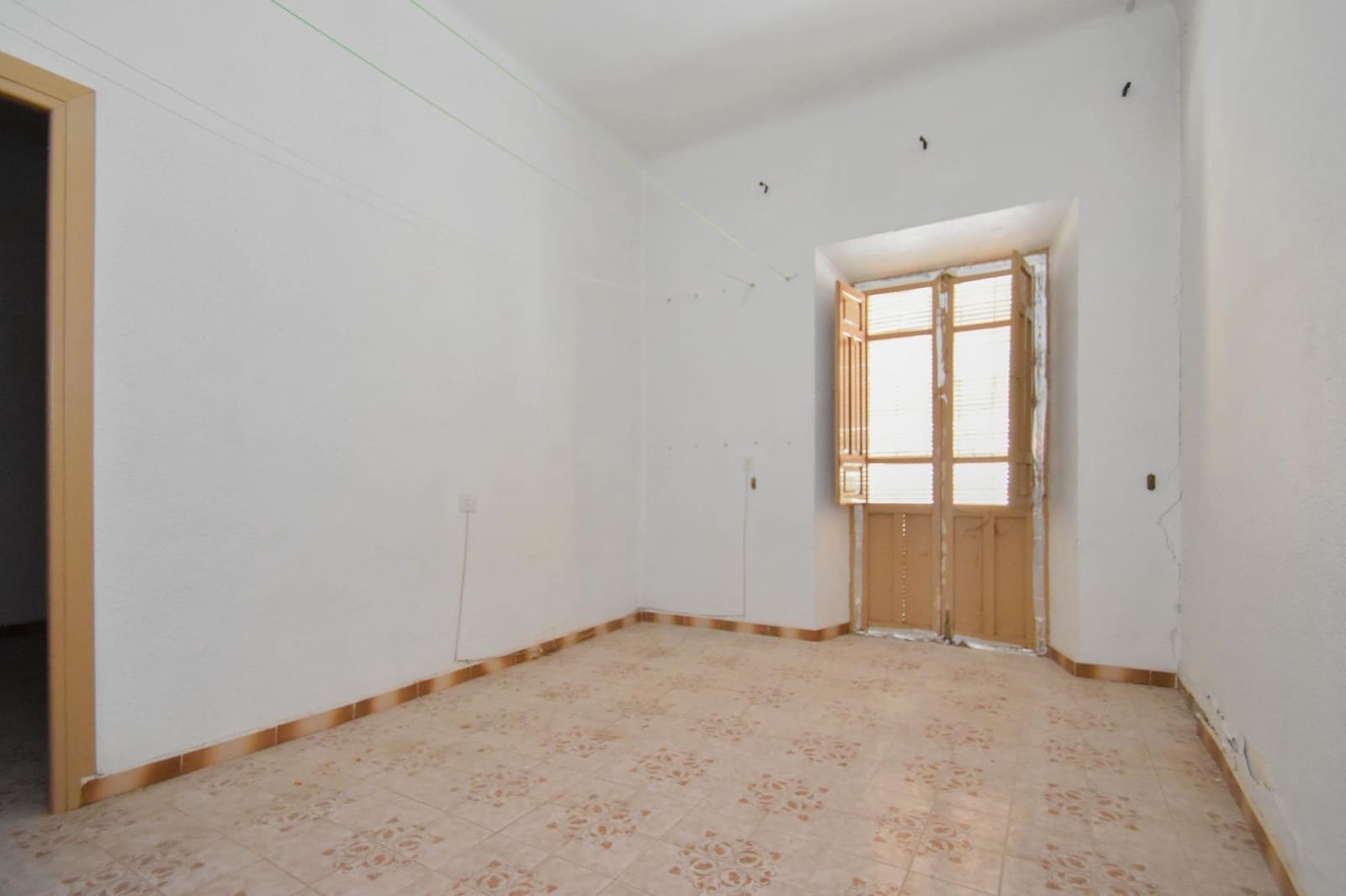 6 makuuhuone Omakotitalo myytävänä paikassa Atarfe - 92 000 € (Ref: 9440098)