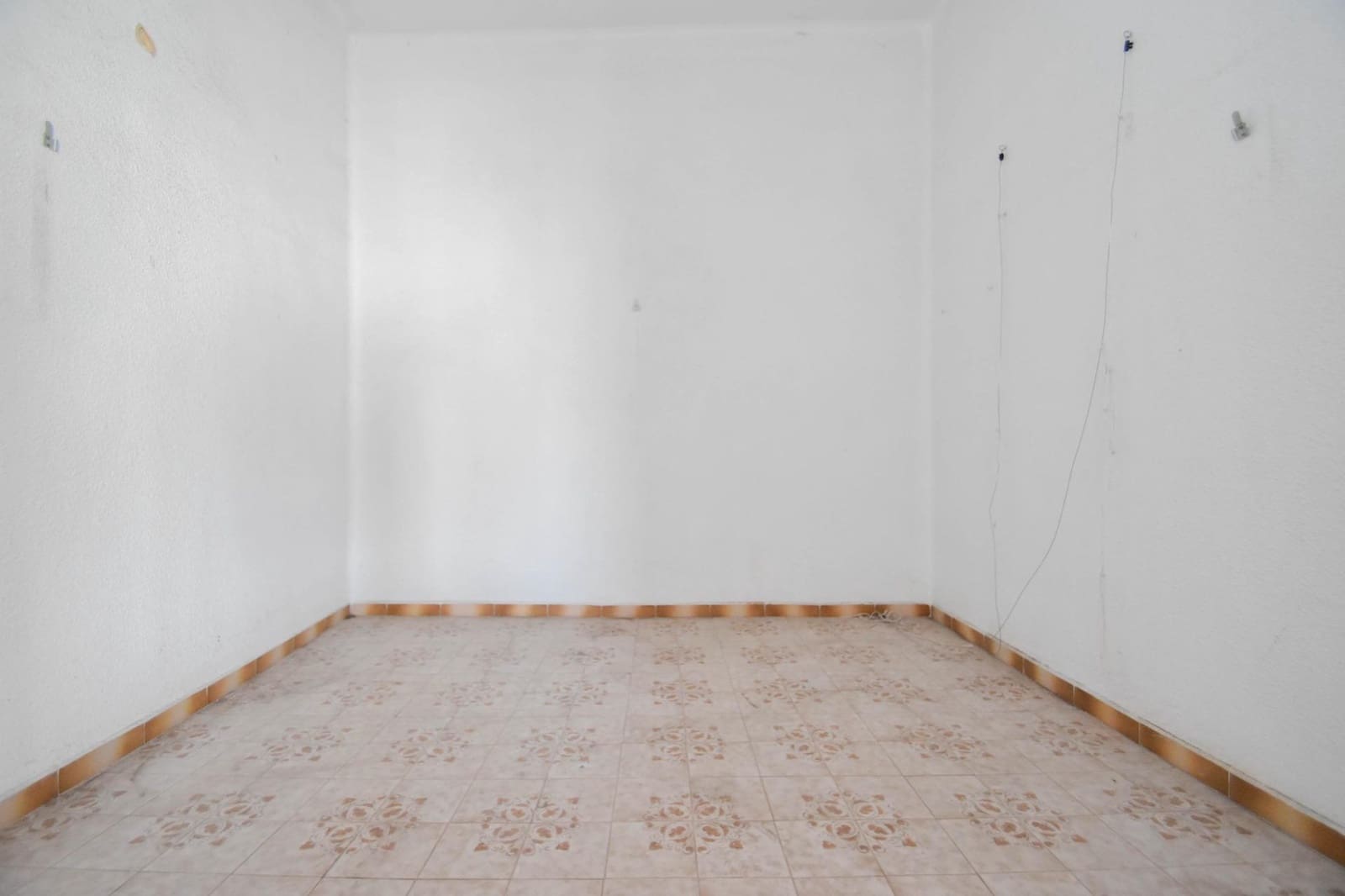 6 makuuhuone Omakotitalo myytävänä paikassa Atarfe - 92 000 € (Ref: 9440098)