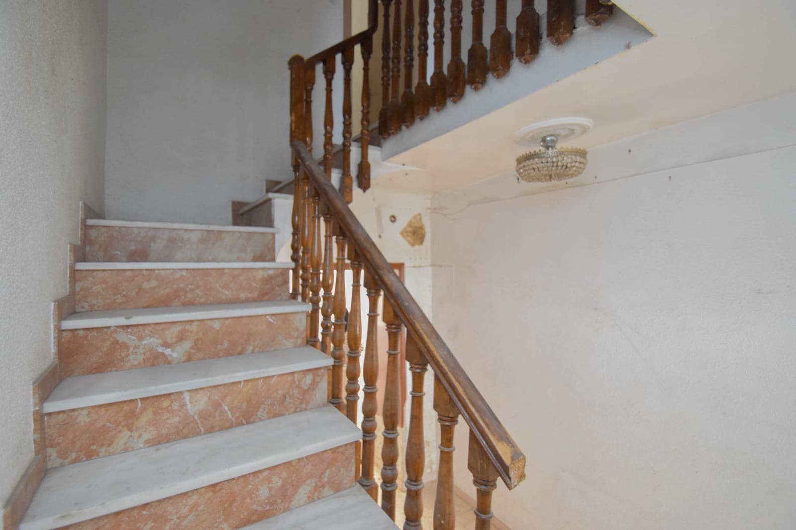 6 makuuhuone Omakotitalo myytävänä paikassa Atarfe - 92 000 € (Ref: 9440098)