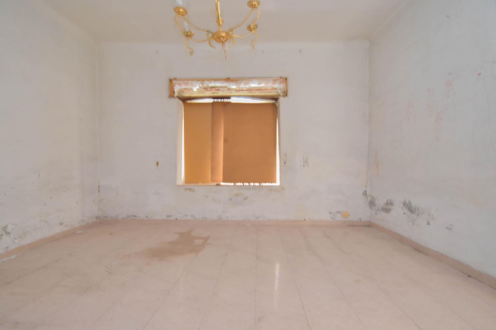 6 makuuhuone Omakotitalo myytävänä paikassa Atarfe - 92 000 € (Ref: 9440098)