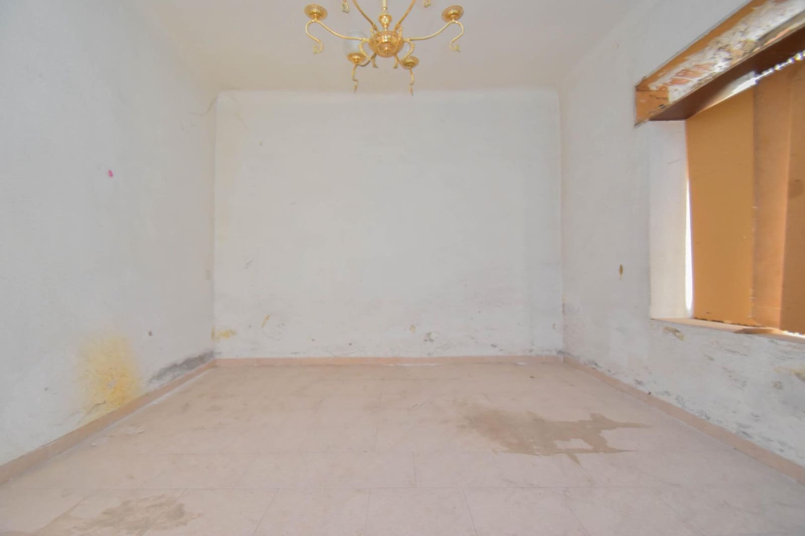 6 makuuhuone Omakotitalo myytävänä paikassa Atarfe - 92 000 € (Ref: 9440098)