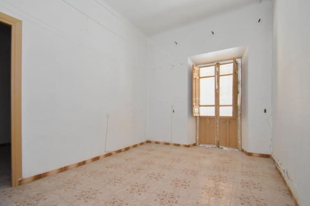 6 soveværelse Byhus til salg i Atarfe - € 92.000 (Ref: 9440098)