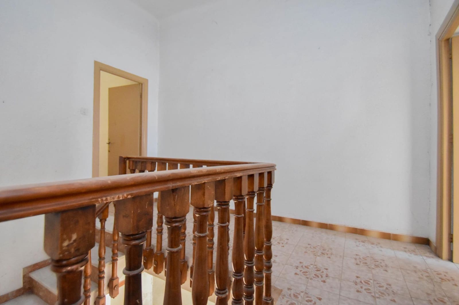 6 makuuhuone Omakotitalo myytävänä paikassa Atarfe - 92 000 € (Ref: 9440098)