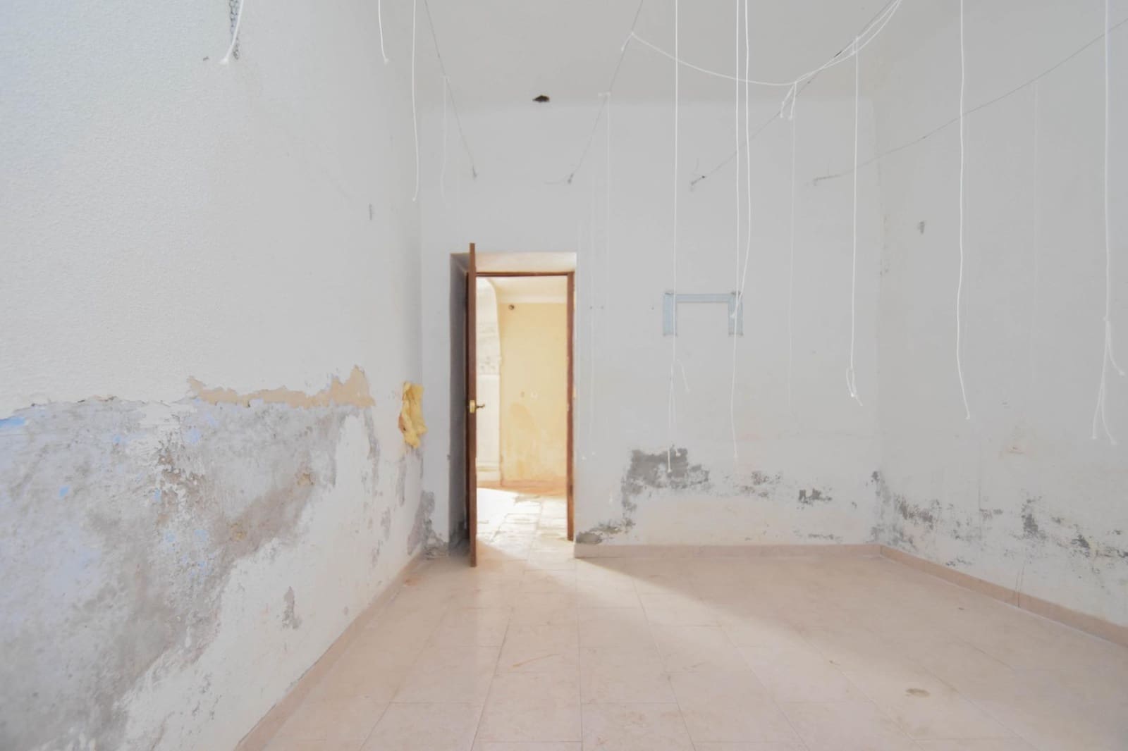 6 makuuhuone Omakotitalo myytävänä paikassa Atarfe - 92 000 € (Ref: 9440098)