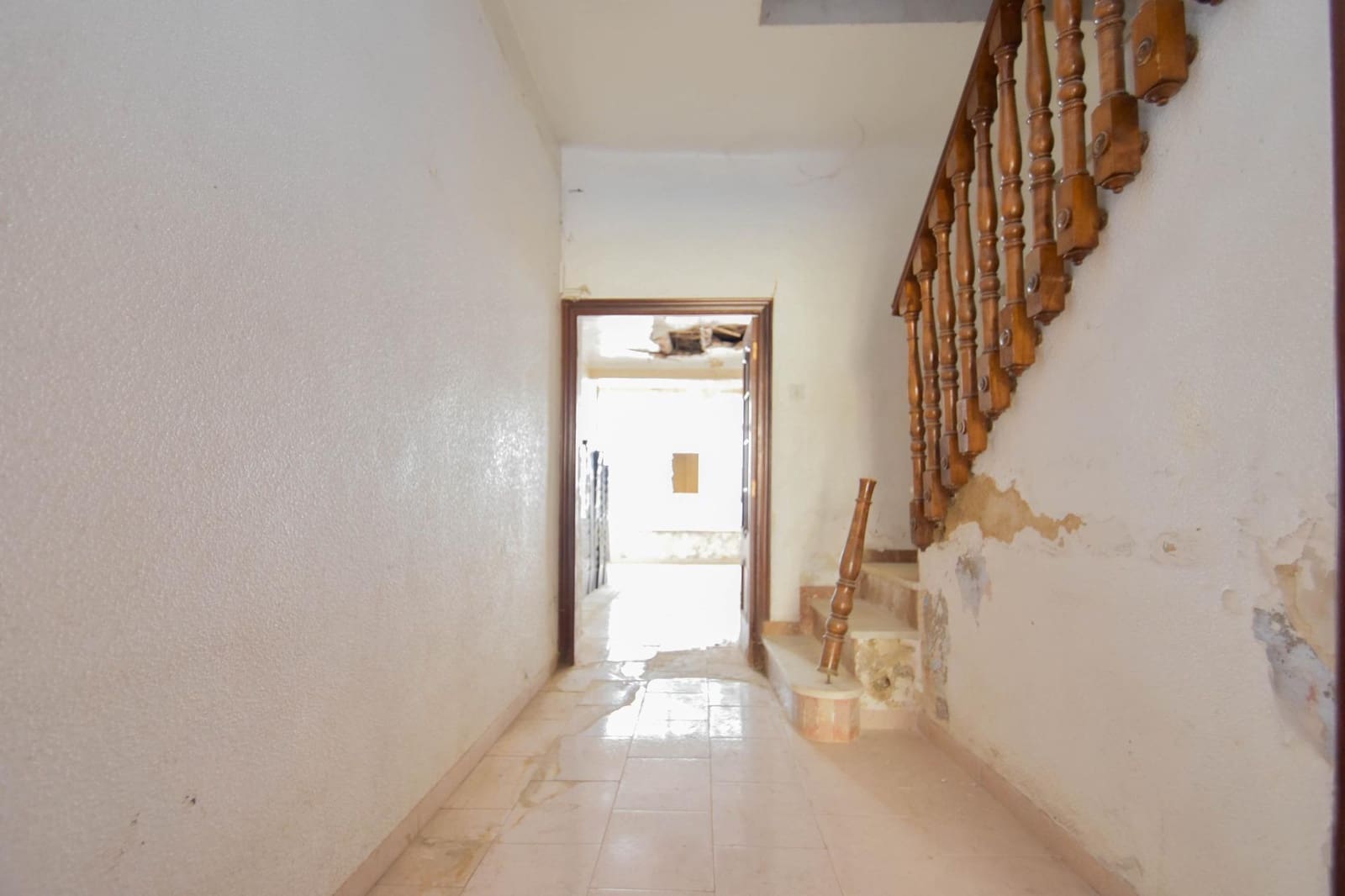 6 makuuhuone Omakotitalo myytävänä paikassa Atarfe - 92 000 € (Ref: 9440098)