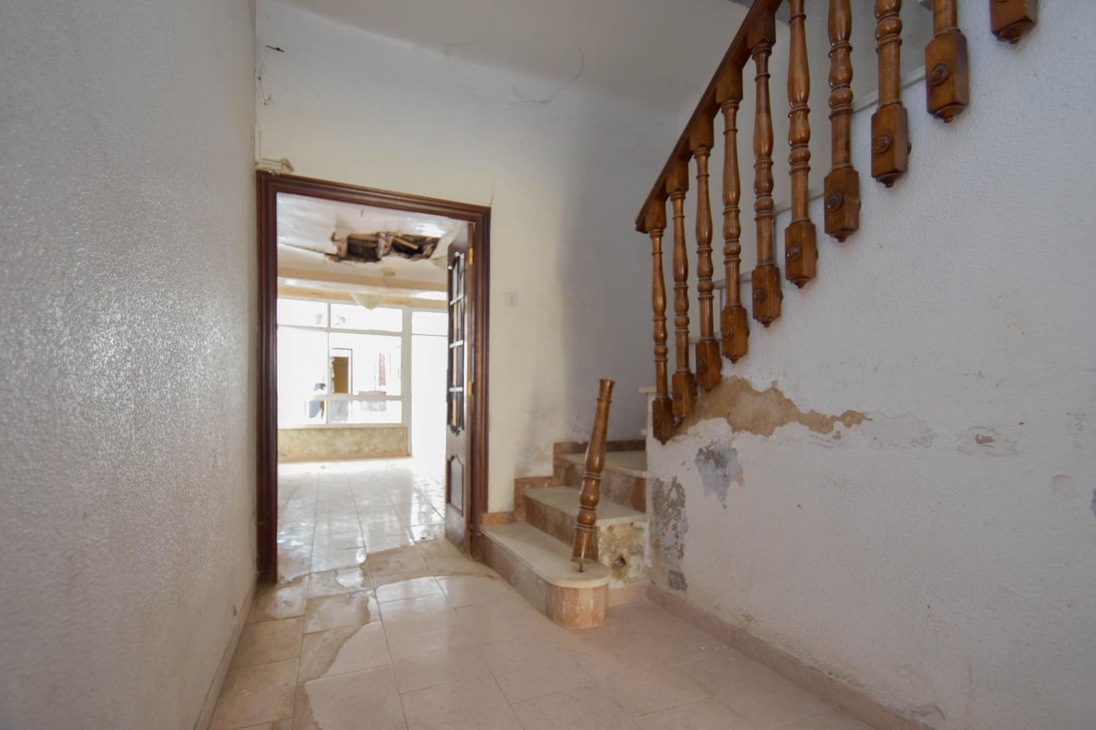 6 makuuhuone Omakotitalo myytävänä paikassa Atarfe - 92 000 € (Ref: 9440098)