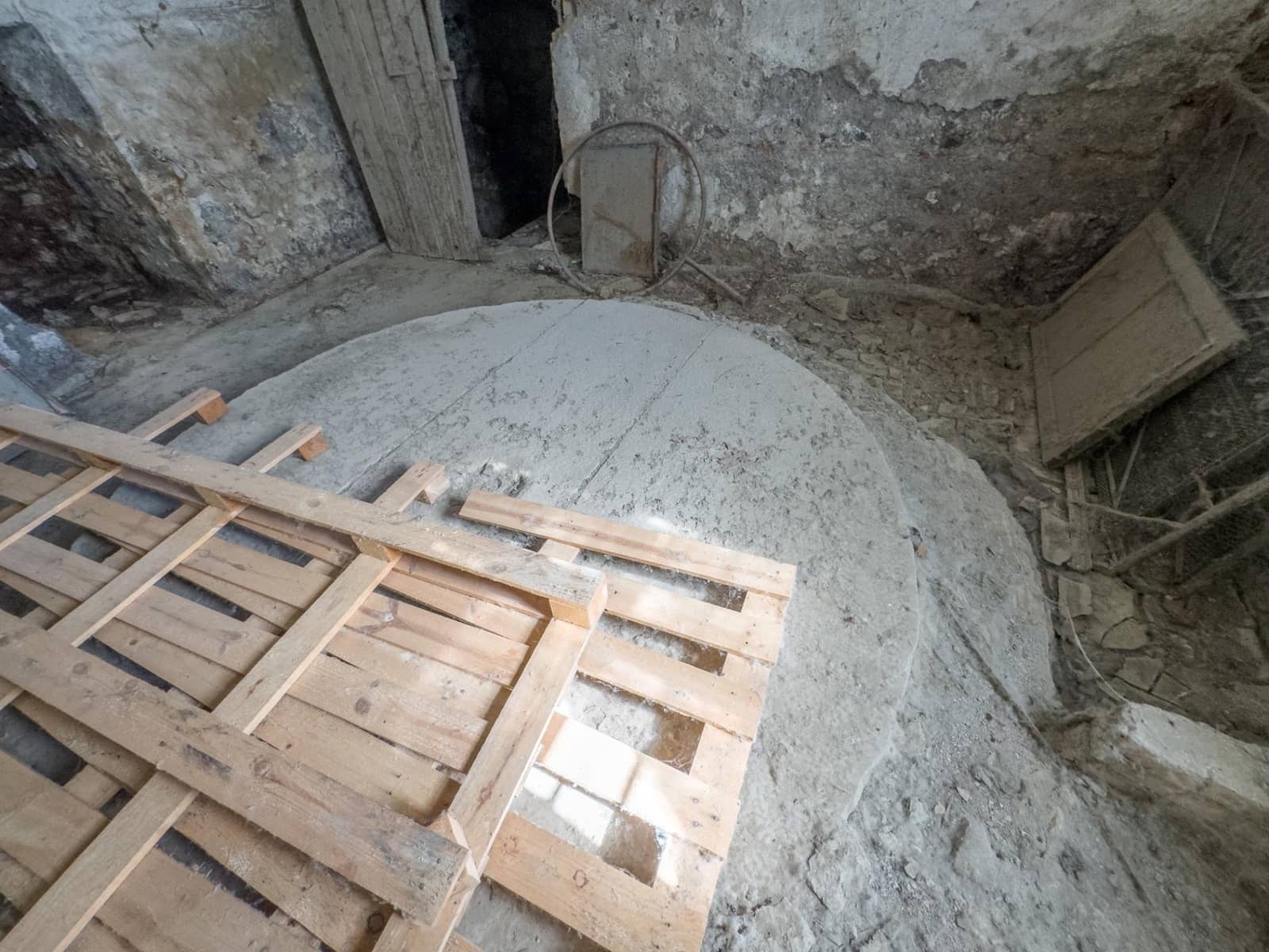 Ruin til salg i Dudar - € 44.900 (Ref: 9440099)