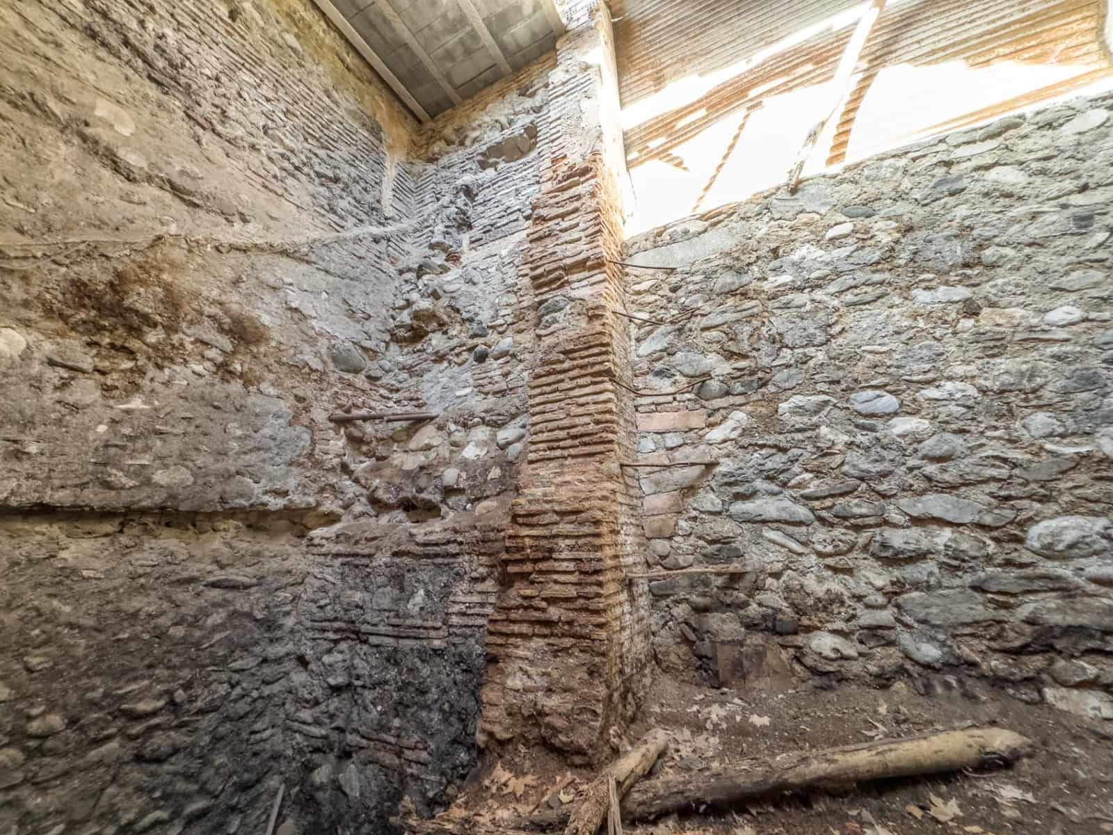 Ruin til salg i Dudar - € 44.900 (Ref: 9440099)