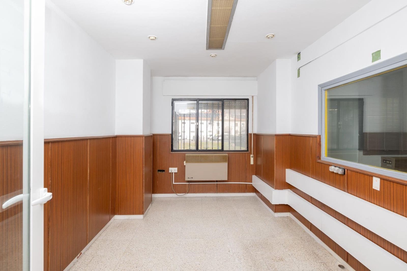 6 soveværelse Lejlighed til salg i Motril med garage - € 220.000 (Ref: 9443220)