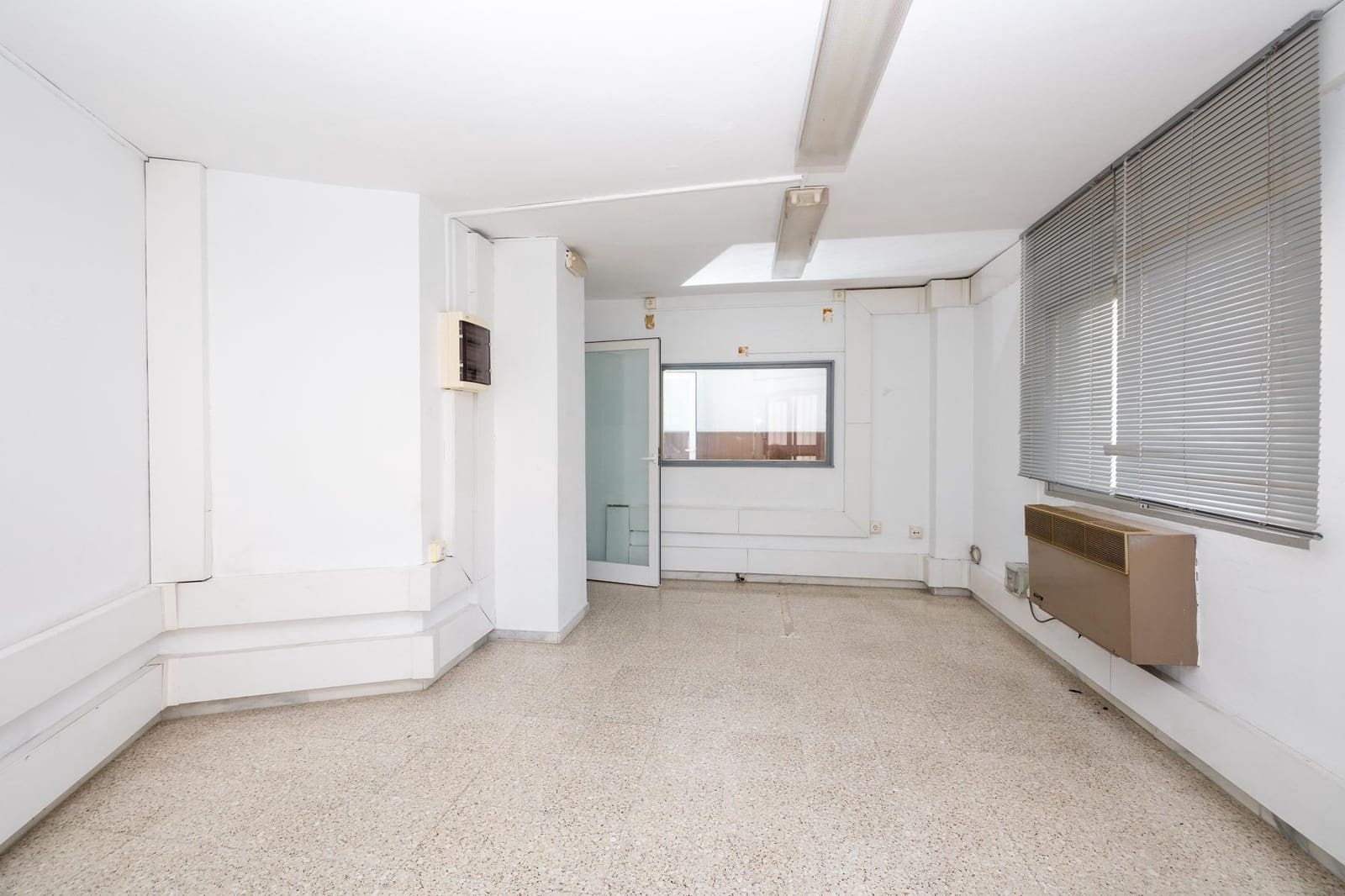 6 soveværelse Lejlighed til salg i Motril med garage - € 220.000 (Ref: 9443220)