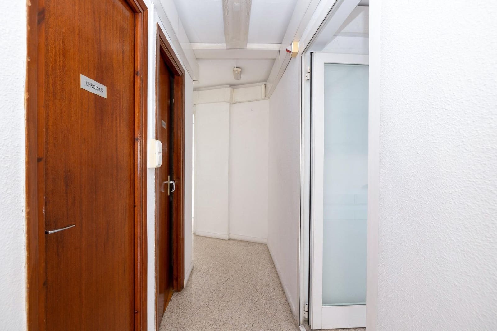 6 soveværelse Lejlighed til salg i Motril med garage - € 220.000 (Ref: 9443220)