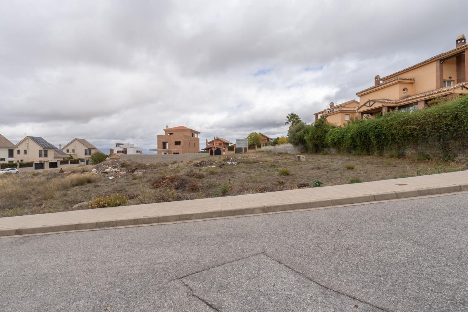 Terreno para Construção para venda em Dilar - 100 000 € (Ref: 9443224)