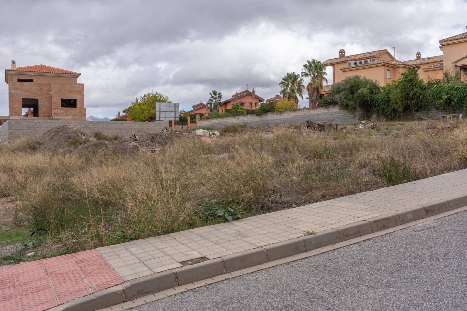 Terreno para Construção para venda em Dilar - 100 000 € (Ref: 9443224)