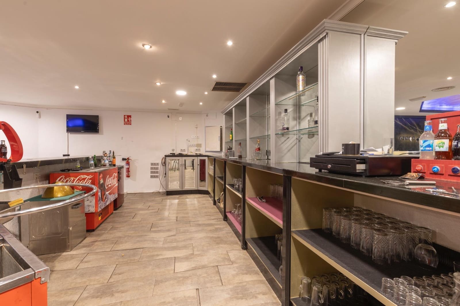 Commercial for sale in Motril - € 195,000 (Ref: 9443225)