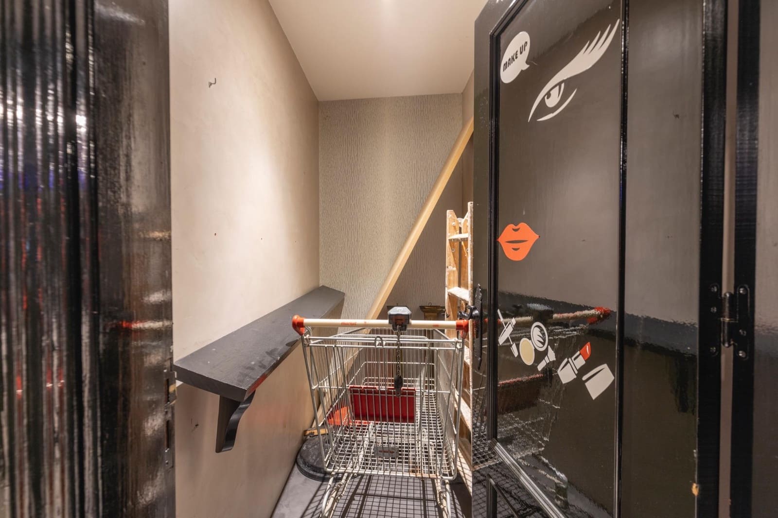 Commercial for sale in Motril - € 195,000 (Ref: 9443225)