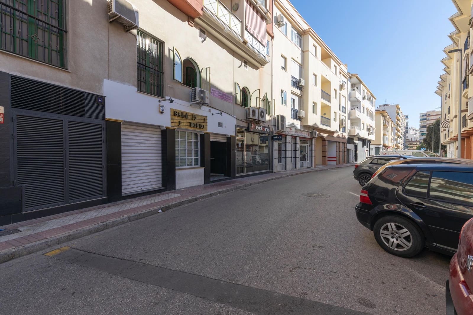 Commercial for sale in Motril - € 195,000 (Ref: 9443225)