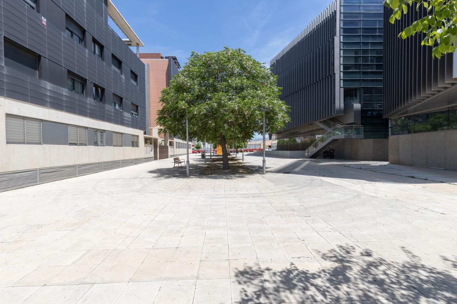 Garasje til salgs i Armilla - € 20 000 (Ref: 9443236)