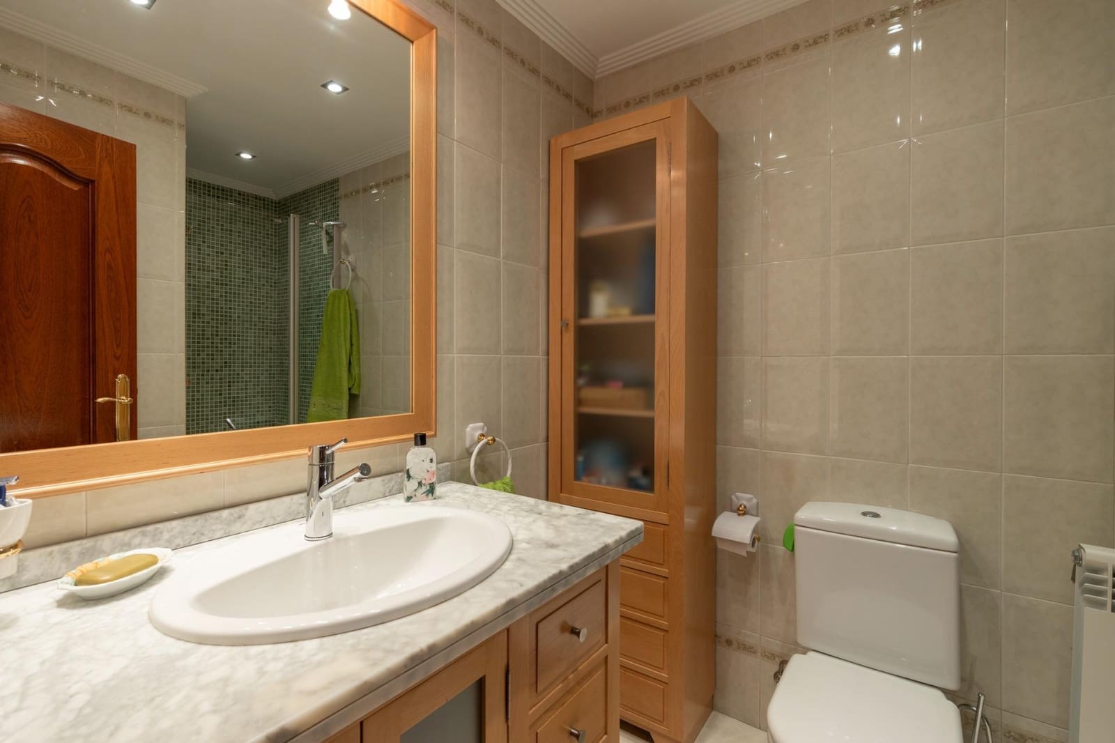 5 makuuhuone Asunto myytävänä paikassa Granada kaupunki - 395 000 € (Ref: 9443237)