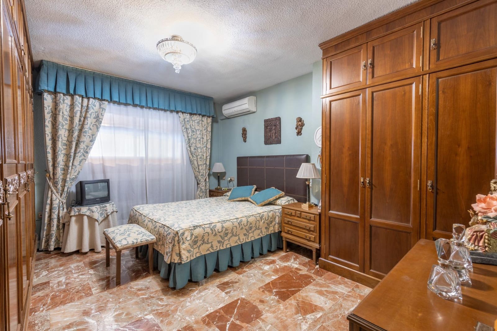 5 makuuhuone Asunto myytävänä paikassa Granada kaupunki - 395 000 € (Ref: 9443237)