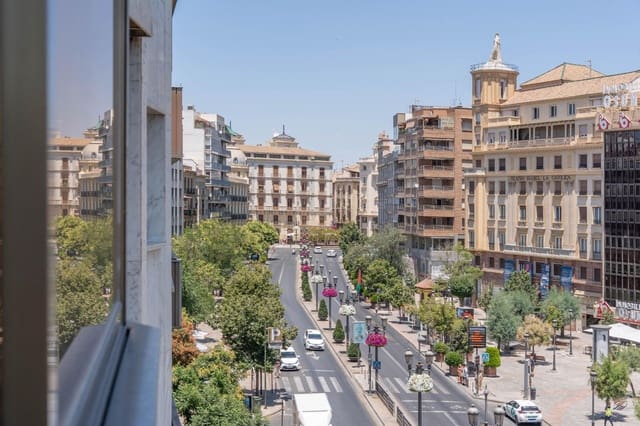 4 makuuhuone Asunto myytävänä paikassa Centro, Granada kaupunki - 890 000 € (Ref: 9443242)