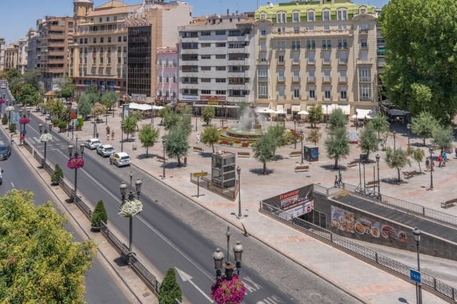 4 makuuhuone Asunto myytävänä paikassa Centro, Granada kaupunki - 890 000 € (Ref: 9443242)