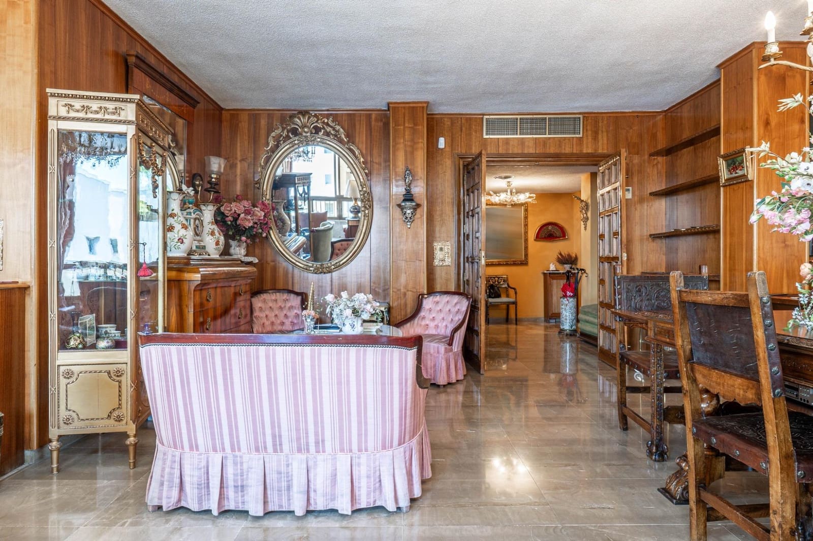 4 makuuhuone Asunto myytävänä paikassa Granada kaupunki - 890 000 € (Ref: 9443242)