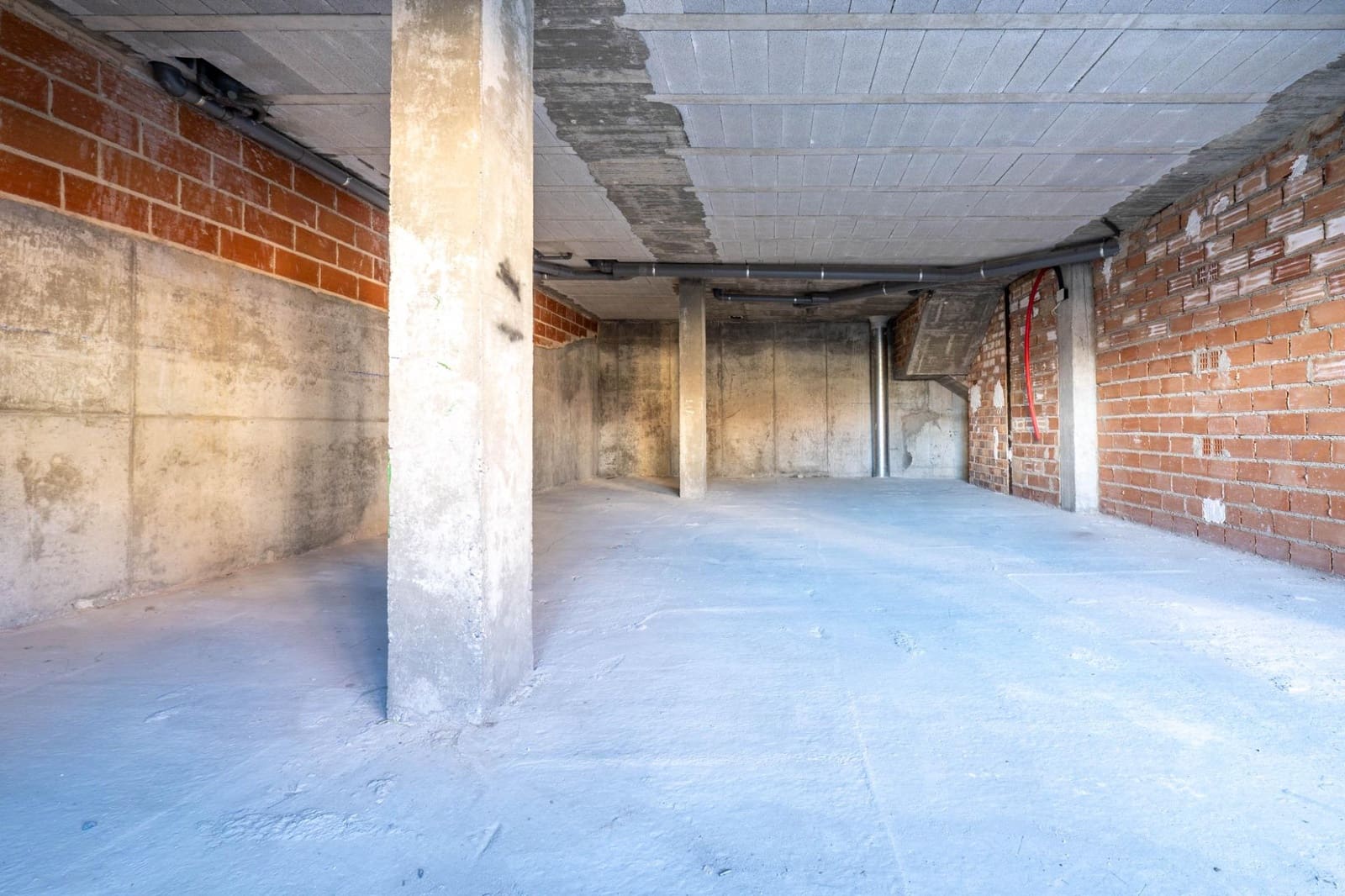 Local Commercial à vendre à Cajar - 95 000 € (Ref: 9443245)