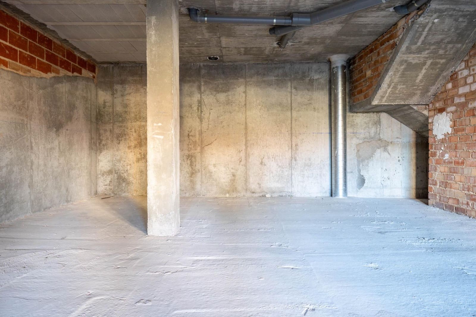 Local Commercial à vendre à Cajar - 95 000 € (Ref: 9443245)