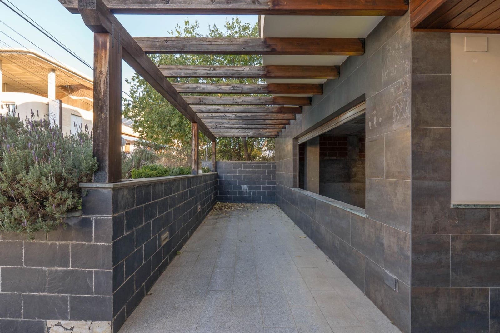 Local Commercial à vendre à Cajar - 95 000 € (Ref: 9443245)