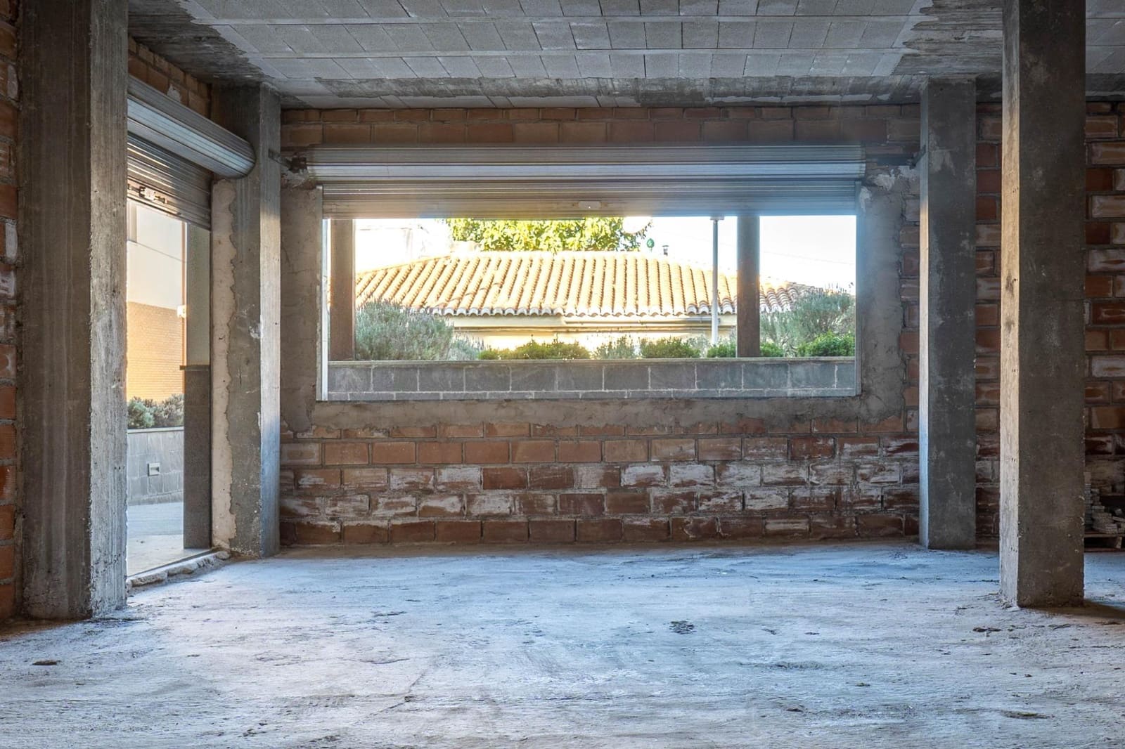 Local Commercial à vendre à Cajar - 95 000 € (Ref: 9443245)